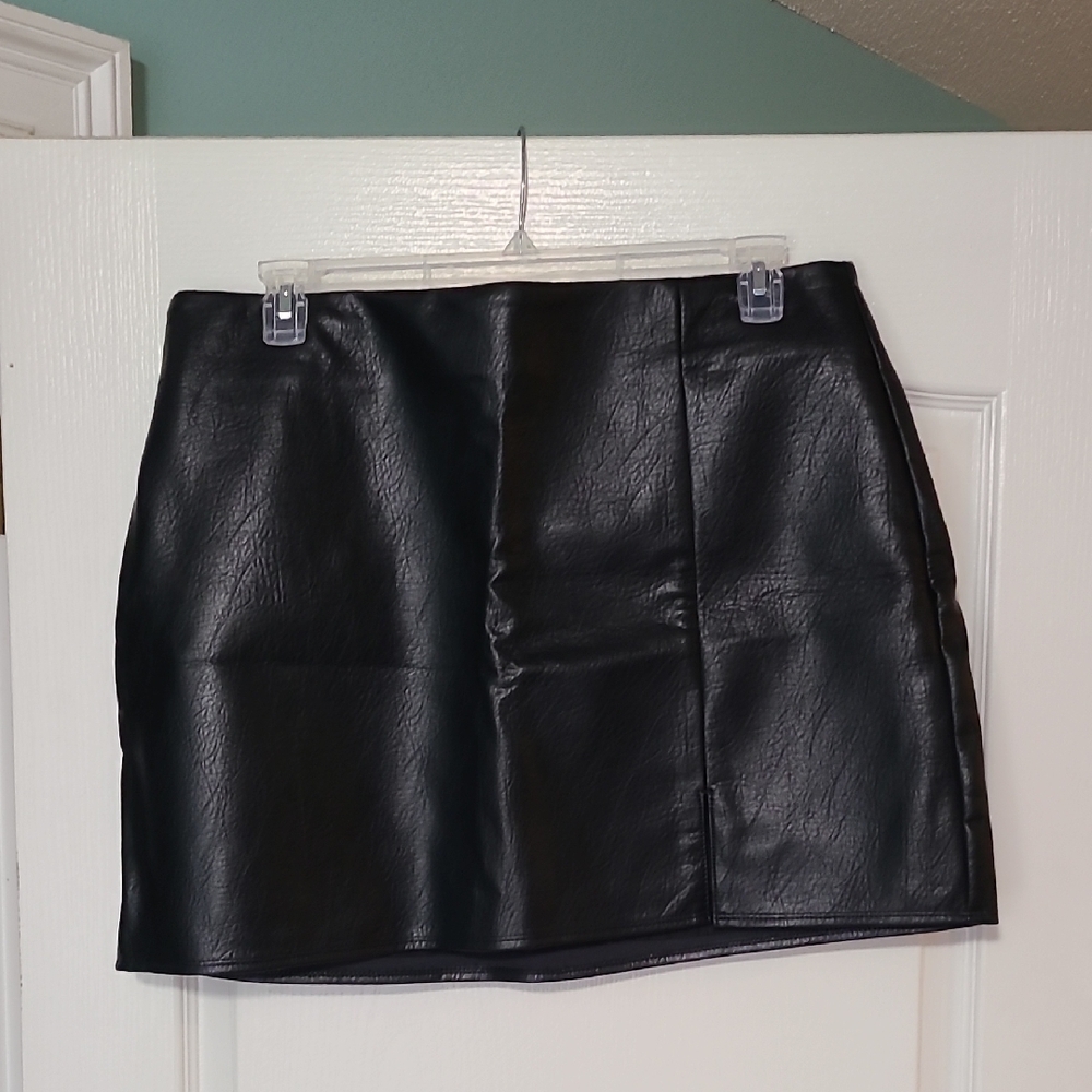 Old Navy Black Faux Leather Mini Skirt